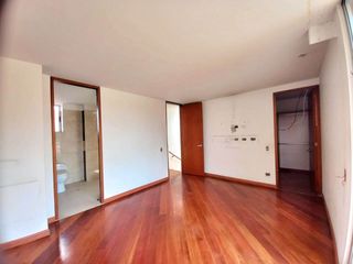 CASA EN VENTA EN PUENTE LARGO BOGOTA