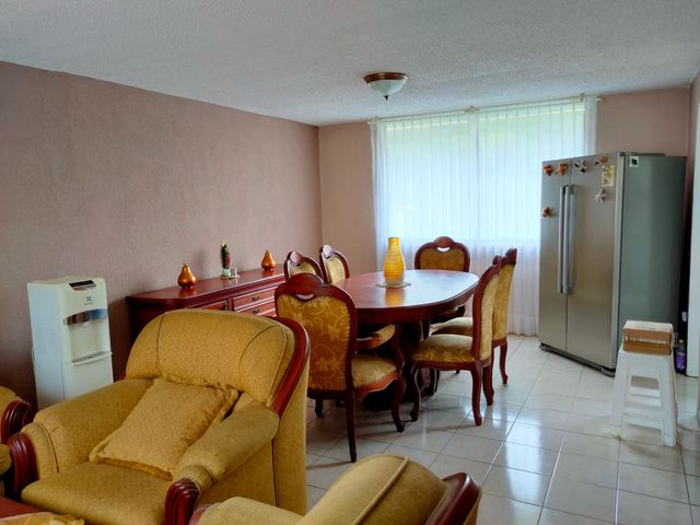 Vendo casa de 5 habitaciones, sector la Armenia, se acepta Biess