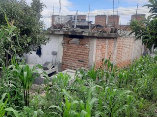 Foto 5 de CHECA, vendo terreno 1.500m, con casa y local comercial, servicios básicos