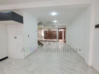 VENTA DE CASA EN URBANIZACIÓN LOS NOGALES DE PIMENTEL