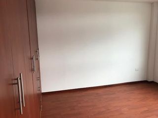 Foto 6 de Venta de Departamento DUPLEX  en edificio  del Sector El Condado.