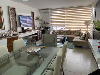 Foto 1 de Vendo Hermoso y Moderno Departamento de 3 Dorm. con Moderno Ascensor