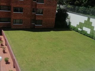 Foto 11 de ELEGANTE Y CLASICO DEPARTAMENTO EN BELLAVISTA EN EDIFICIO DE LUJO