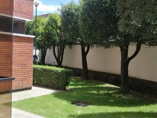 Foto 7 de ELEGANTE Y CLASICO DEPARTAMENTO EN BELLAVISTA EN EDIFICIO DE LUJO