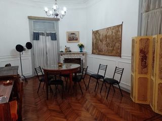 Foto 4 de Flores Norte Alquiler de casa tipo duplex 170 mts - 3 cuartos 2 baños - AMOBLADA hasta 7 personas o Profesional vacia