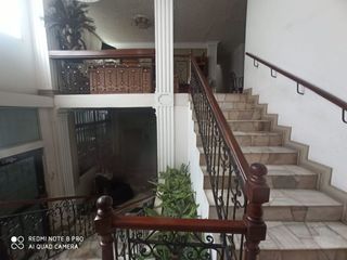 Foto 14 de casa comercial de venta en manta avenida 113