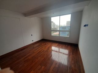 Foto 6 de Venta Finos Departamentos de 3 dormitorios San Isidro