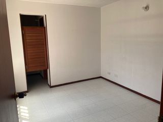 SE VENDE HERMOSA CASA DE 2 PISOS EN EL CANEY