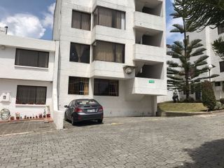 Departamento en arriendo de 3 habitaciones en Kennedy Quito Ecuador