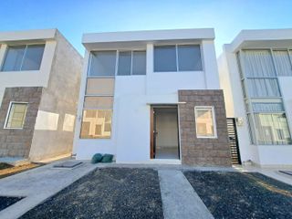Casa Nueva en Renta Manta -Jaramijó, Urbanización Marina Bay, sector Norte