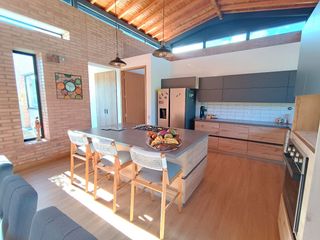 Foto 10 de New, Modern Home in Community with Lakes, Sports Areas and Nature Trails, La Ceja