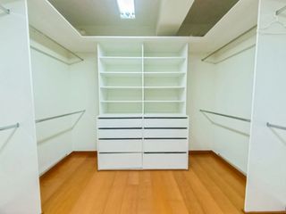 Foto 20 de VENDO TRIPLEX 783M2 MALECON PAUL HARRIS BARRANCO