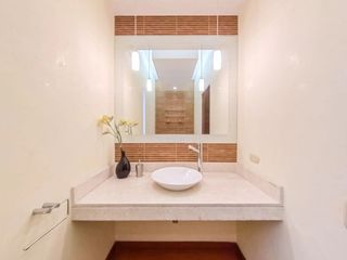 Foto 8 de VENDO TRIPLEX 783M2 MALECON PAUL HARRIS BARRANCO
