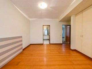 Foto 12 de VENDO TRIPLEX 783M2 MALECON PAUL HARRIS BARRANCO