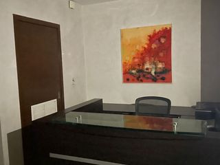 Foto 6 de Oficina de Venta Frente a la Joya