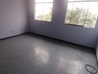 SURCO, LOCAL COMERCIAL EN ALQUILER