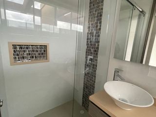 CASA A LA VENTA CHIA-CUNDINAMARCA LA BALSA