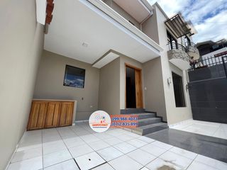 Amplia casa de venta, frente a la vía pública, Sector Ordoñez