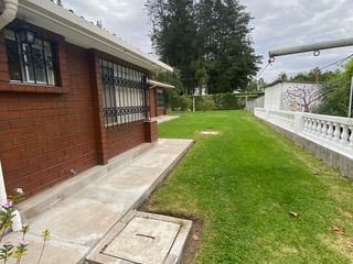 RENTO CASA EN PUEMBO, 5 DORMITORIOS, PRECIOSOS JARDINES Y PISCINA