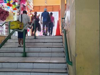 Piso en Galería Comercial a una cuadra del Barrio Chino pleno corazón comercial de Lima
