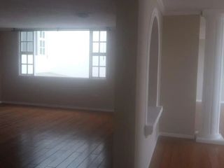 Foto 13 de 220 m² Venta Departamento 3 Dorm. en El Pinar Alto