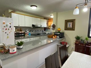 Foto 1 de Vendo $47.000 Lindo Departamento 2D remodelado 65m2 Carcelén Alto