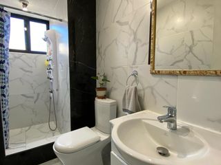 Foto 5 de Vendo $47.000 Lindo Departamento 2D remodelado 65m2 Carcelén Alto