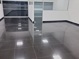 Foto 13 de LOCAL INDUSTRIAL / COMERCIAL - VENTA O ALQUILER (SAN LUIS)