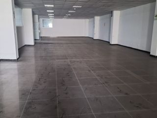 Foto 10 de LOCAL INDUSTRIAL / COMERCIAL - VENTA O ALQUILER (SAN LUIS)