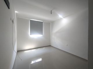 Foto 9 de Casa en arriendo en Ciudad Jardín.