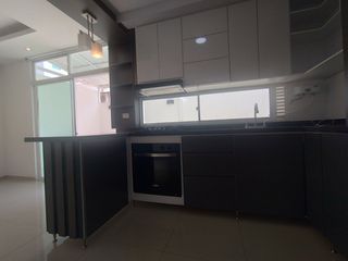 Foto 16 de Casa en arriendo en Ciudad Jardín.