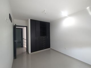 Foto 12 de Casa en arriendo en Ciudad Jardín.