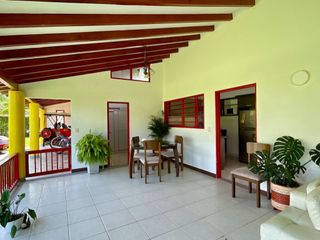 Majestuosa casa campestre vía Alcala ideal para Hotel Campestre. Hacienda Cafetera. Pereira - Colombia.