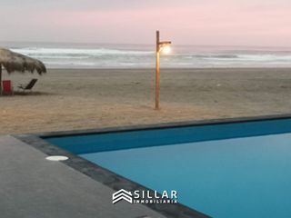 Foto 2 de VENTA CASA, San Marino, Camaná