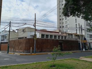 Foto 2 de TERRENO 339.18 M2, AVENIDA PRINCIPAL, EN ESQUINA, FRENTE 15 M, RDA 8 PISOS