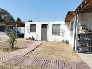 Venta De Casa Huerta 2300 M2 En Salas