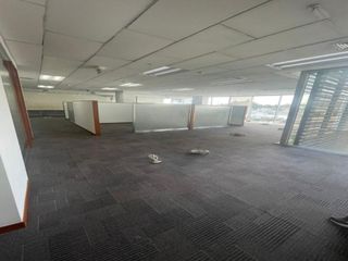 Foto 6 de Oficina Implementada Entre Los 309 m² a 711 m² en Santiago de Surco