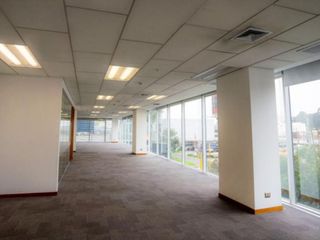 Oficina Implementada Entre Los 309 m² a 711 m² en Santiago de Surco