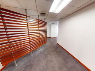 Foto 4 de Oficina Implementada Entre Los 309 m² a 711 m² en Santiago de Surco