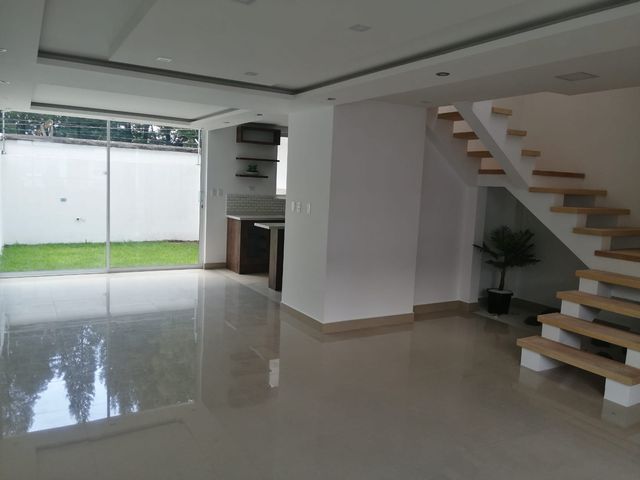 Casa por estrenar sector capelo los chillos