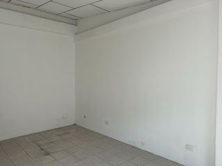 Foto 11 de VENDO CASA DE 3 DORMITORIOS EN GUAYACANES FRENTE A PARQUE