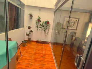 Foto 9 de EN VENTA DEPARTAMENTO 2DO PISO ( 134 M2) ALT. 2 CDRAS. AV. CARAPONGO, LURIGANCHO