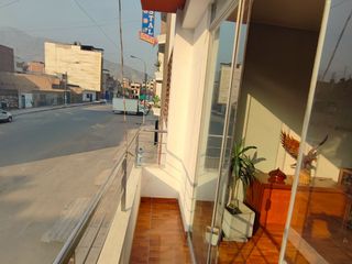 Foto 1 de EN VENTA DEPARTAMENTO 2DO PISO ( 134 M2) ALT. 2 CDRAS. AV. CARAPONGO, LURIGANCHO