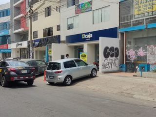 Local Comercial , ideal para financieras, entidades académicas, policlínicos, AT. 500 m2 dos niveles