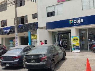 Local Comercial , ideal para financieras, entidades académicas, policlínicos, AT. 500 m2 dos niveles