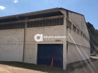 Foto 1 de Se Arrienda Bodega de Procogra Kilometro 4 Vía Girón