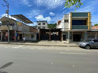 Foto 1 de Casa en Venta Frente al Terminal Terrestre de Portoviejo