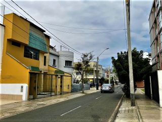 Venta De Casa Calle Federico Villareal San Isidro