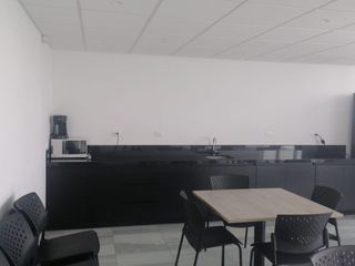 Foto 2 de VENTA DE OFICINA EN PLATINIUM (MILLENIUM) DIAGONAL AL CC EL DORADO