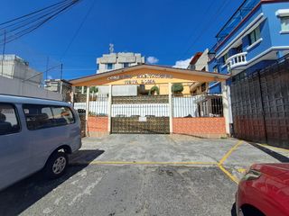 Vendo casa de 4 pisos ( Conjunto Habitacional Villa Loma)